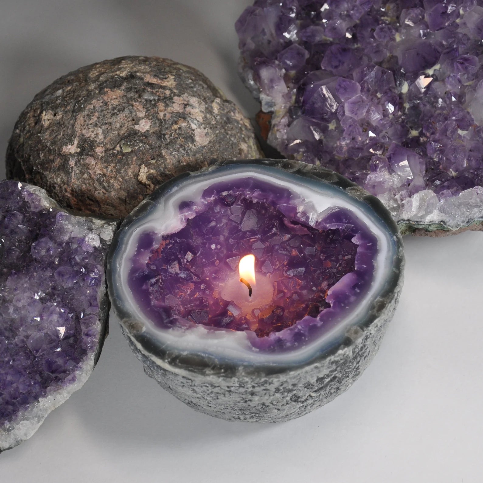 violet_candle_geoda4.webp